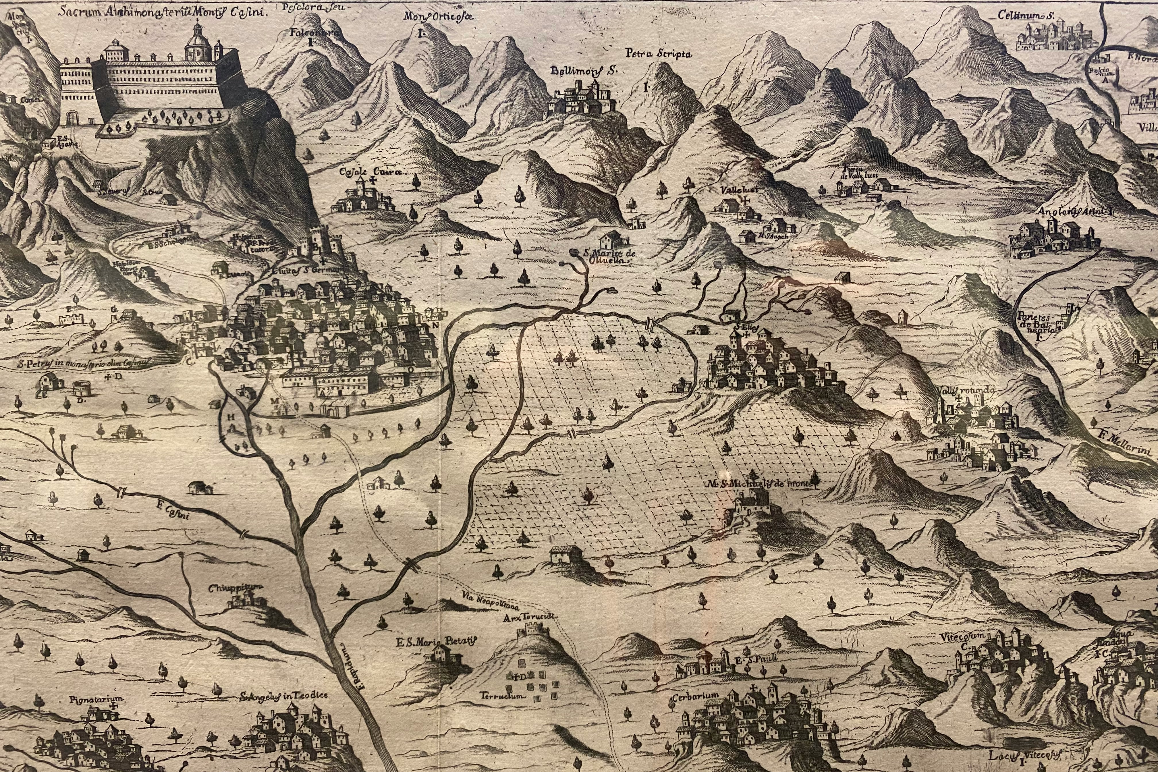 الخرائط ونظم المعلومات الجغرافية والماء بالمغرب: من الإدريسي إلى ArcGIS